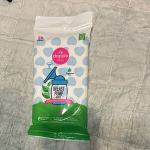 Apple Baby Breast Pump Wipes - Blue and Green